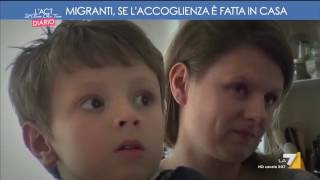 Migranti se laccoglienza è fatta in casa [upl. by Eciruam]