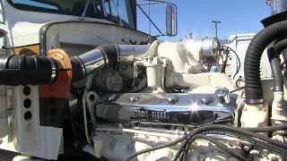 Peterbilt 359 With A quotBuzzin Dozenquot Detroit Diesel 12V71 At Truckin For Kids 2013 [upl. by Lorain]