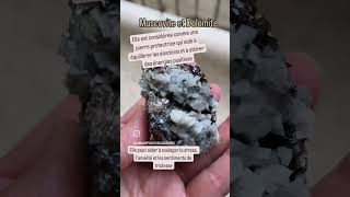 Les pierres minérales DOLOMITE et MUSCOVITE lithotherapie cristaux minerals [upl. by Ivz]