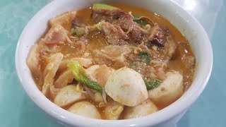 A quick and easy Laksa noodle soup [upl. by Ailedroc]