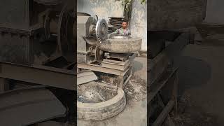 Tayar cutting in factory short vedio [upl. by Anis]