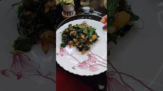 Healthy Moringa Leaves Recipe  vegthali simplelunch shorts sidedish food recipe lunch [upl. by Nylakcaj]