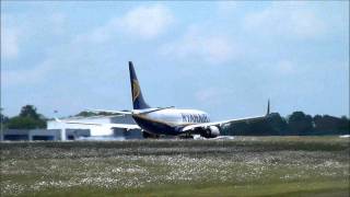 Limoges Bellegarde airport Take off  Boeing B737800  Ryanair  ATC  HD [upl. by Allsun818]