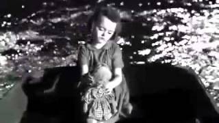 La Nuit Du Chasseur bande annonce 1955 [upl. by Yelime15]