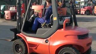 D2864  Linde H45D Dieselforklifttruck [upl. by Nnaear]