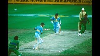 Gavaskar and Azharuddin Classic Match Winning Partnership of 132 Runs against Pakistan  MCG 1985 [upl. by Figone]