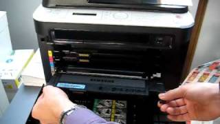 okm2000de Samsung CLX3185 3175 Tonerwechsel Kopierer Drucker BayreuthAVI [upl. by Baynebridge]