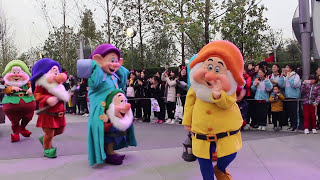 Shanghai Disneyland  Mickeys Storybook Express Shanghai Parade part1 [upl. by Evelin]