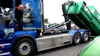 Scania R500 Mickes Åkeri New truck Loading and drives off [upl. by Marysa122]