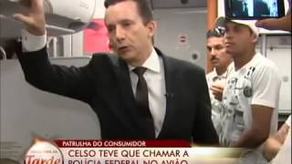 CELSO RUSSOMANO QUEBRA PAU EM AVIÃO DEVIDO A ATRASO AVIANCA [upl. by Lahcar]