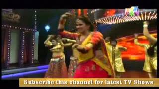 Shamna Kasim Hot Dance Mazhavil manorama Comedy Festival Title Song Dance [upl. by Eiramannod264]