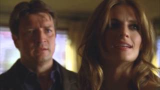 Castle  5x01 Dopo la tempesta  Ti imbarazza farti vedere con me [upl. by Aneliram]