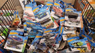 Fresh Hot Wheels case Alert Hunting for Hot Wheels Lidl in Belgium Diecast Hunting in Europe [upl. by Marchak]