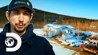 Parker Schnabel Gives Us A House Tour After Mining Gold  Gold Rush [upl. by Cath]