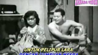 Malam Bulan Dipagar Bintang  Karaoke PRamlee [upl. by Demaria]