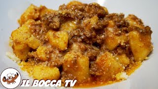 560  Gnocchi di polenta al sugo di cinta seneseci vo avanti tutto il mese primo tipico facile [upl. by Aidualk]