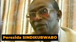 Video yiminota 3 abeshya umuzungu Dr SINDIKUBWABO wigeze kuba Perezida wu Rwanda [upl. by Strohben]