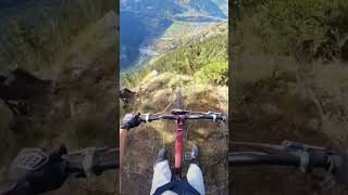 Vértigo exposición extrema bike mtb downhill canyon spectral mountainbiking mountainbike [upl. by Eeleak445]