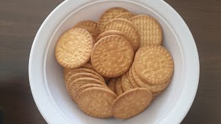 Marie Biscuits Cake Recipe in lockdown  Simple Biscuit Cake Recipe without oven Egg [upl. by Oliana]