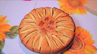 TORTA SOFFICE CON MELE E NOCI [upl. by Caylor]