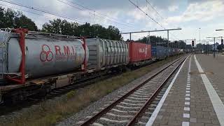 189 085 met 193 719 en 189 097 in opzending en containertrein te Boxtel 15092024 [upl. by Myriam]