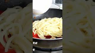 PICI CON PEPERONI e salsiccia una ricetta in 1minuto pici peperoni pasta [upl. by Nyrek894]