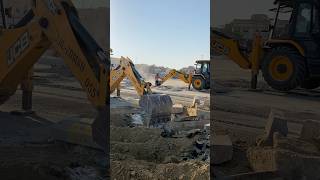 Jcb 3dx Brother working in Saudi Arabia jcb3cx jcb shortvideo shorts youtubeshorts trending [upl. by Kraus]