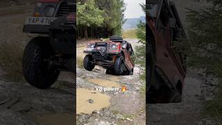 V8 power climbing the Bomehole greenlaning offroad landrover greenlane [upl. by Secrest]