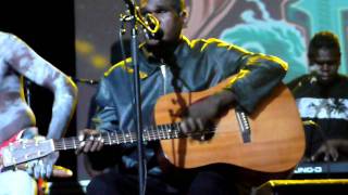 Saltwater Band feat Gurrumul 20110424 Gathu Mawulamov [upl. by Frida]