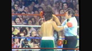 Roberto Duran Vs Zefferino Gonzalez Rds1234wmv [upl. by Jehial628]