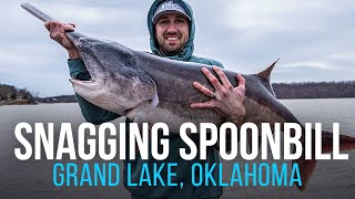 Snagging Spoonbill on Grand Lake Oklahoma Giant Prehistoric Paddle Fish [upl. by Halac]