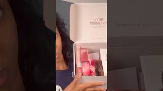 Unboxing Kylie Cosmetics 🌟 [upl. by Lienad]