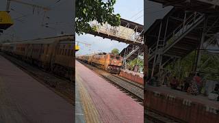 Wap4 With Digha Tamralipta Express Press Long Horn Crossing shorts viral [upl. by Moberg739]