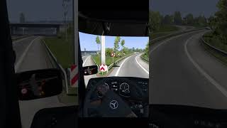 Every ETS2 player definitely does this eurotrucksimulator2 mercedesactros [upl. by Macdermot]