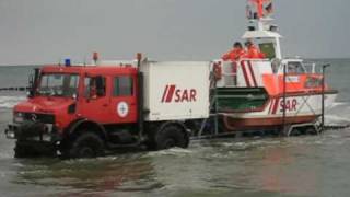 DGzRS Einsatz Wassersportzentrum Fischland Darß Zingst [upl. by Eiramaneet]