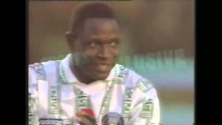 RASHIDI YEKINI SEE HIS CLOSE CALLS AT AFCON 1994 FINAL [upl. by Nylicaj]