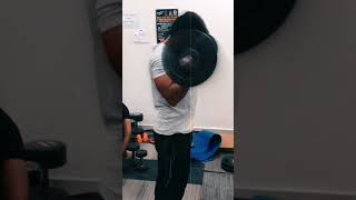 Mr Singh biceps peak 💪 motivationfitnessmotivationyoutubedancebodybuldinglifeviralvideogym [upl. by Anelec]