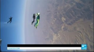 Chute libre de 75 km sans parachute  lAméricain Luke Aikins réussit son pari fou [upl. by Eryn]