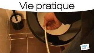 Déboucher facilement ses toilettes  mode demploi [upl. by Ruvolo]