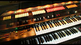 The Eminent Grand Theatre 2000 Electronic Organ with music by Pete Colley [upl. by Breeze]