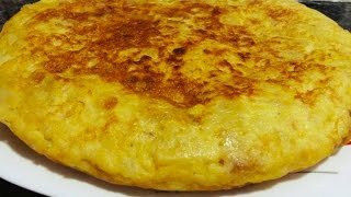 Receta de Tortilla de Patatas with english subtitles Receta fácil [upl. by Fornof]