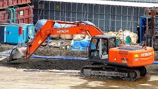 93UP 基礎工事現場の土砂を丁寧にならすユンボ 日立建機 ZAXIS 200 福島区海老江 [upl. by Orian509]