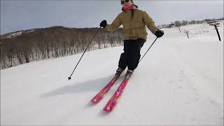 Is it an obsolete technique I tried to see which is better at ski wedeln with my wife her triumph [upl. by Omor396]