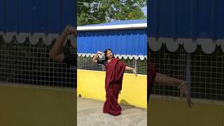 Ogo tomar akash duti chokhe dance shreyasingha youtubeshorts viral saree bengalisong shorts [upl. by Monk358]