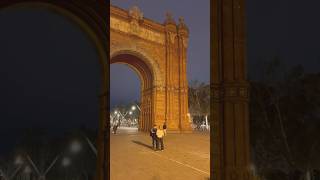 🏛️ Arco de Triunfo de Barcelona Historia y Belleza Urbana 🌆 Barcelona ArcoDeTriunfo [upl. by Heyward]