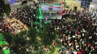 “El Grito” celebrations held on the eve of el Día de la Independencia de México [upl. by Jasmina]