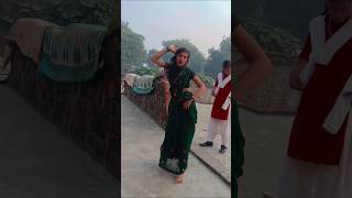 Ta sasur ji se kahiya palag diha majbut bhojpuri trending song dance video short viral song [upl. by Jeroma]