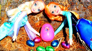 Frozen Elsa amp Anna Easter Egg Hunt  Disney Princess Dolls Surprise Eggs Opening  with Hans [upl. by Airbmat427]