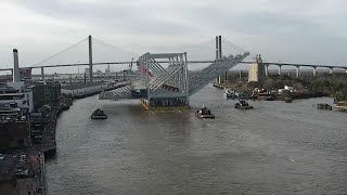 BigLift Baffin ship carries giant cranes into Savannah [upl. by Cilurzo]