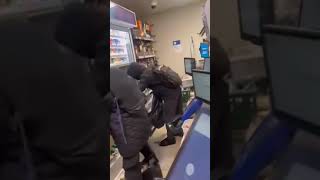 3 Mins to grab what you can 🤣😂tesco shopping uk thieves robbery police news london tipno42 [upl. by Erbma]